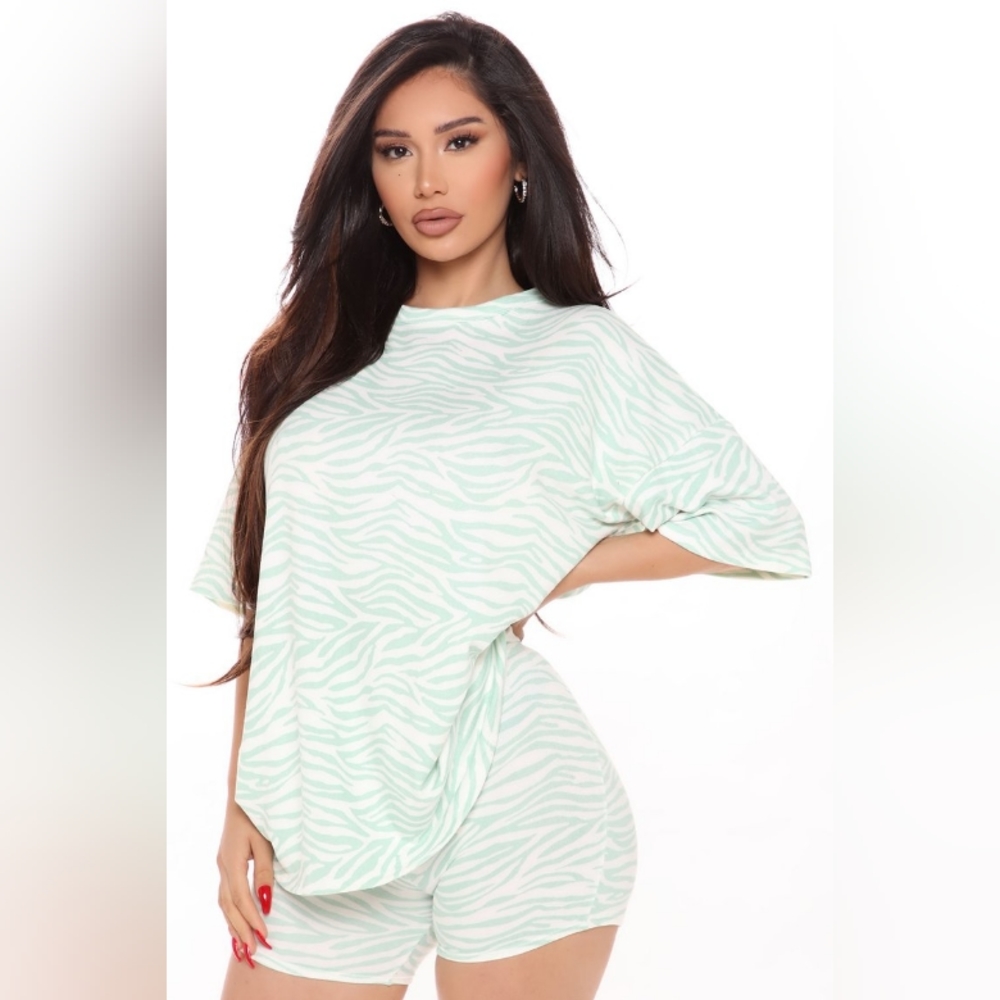 Welcome To The Wild Biker Short Set - Mint XL